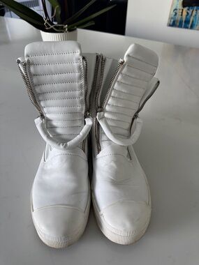 MARCELLA NYC karma boot - size 40